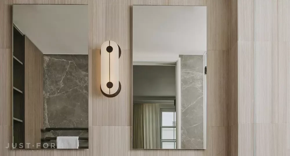 Бра Brace Wall Light Small | Large фабрика Bert Frank фотография № 10