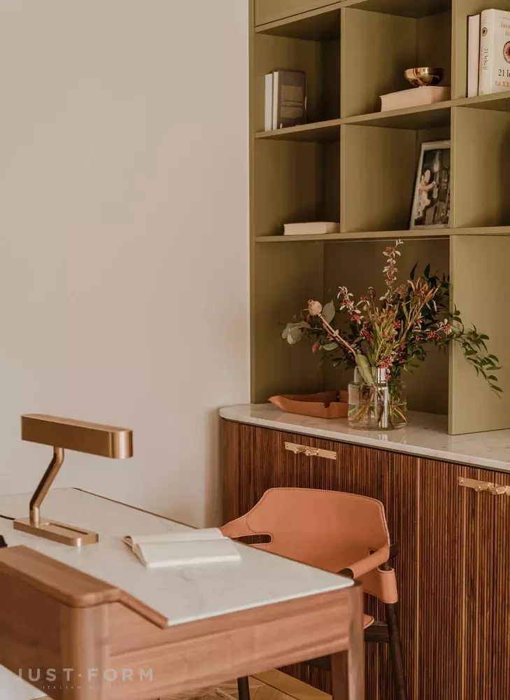 Настольная лампа Colt Table Lamp фабрика Bert Frank фотография № 3